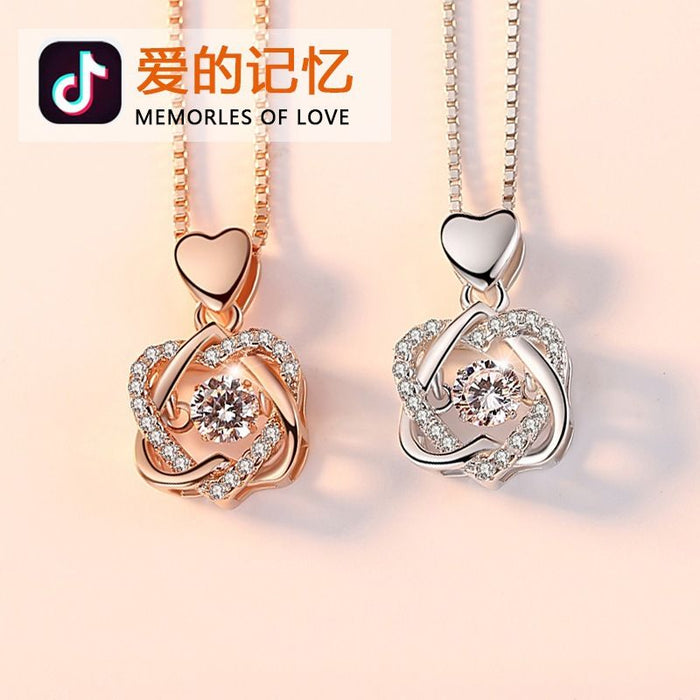 Female Same Paragraph Heart Necklace
